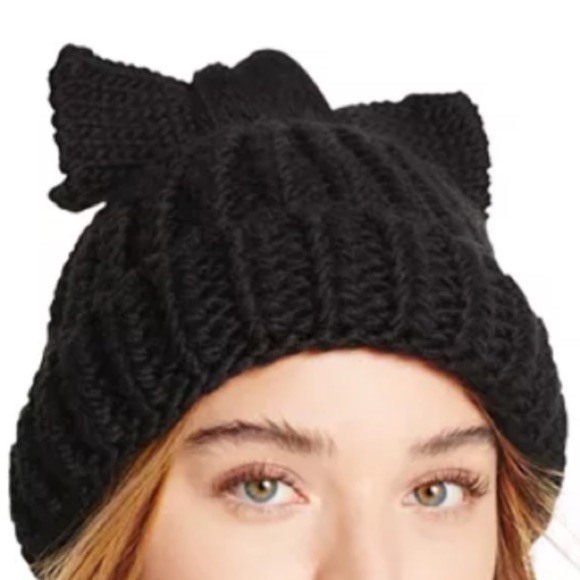Federicamoretti Accessories - Federicamoretti Black Chunky Knit Bow Beanie - Made in Italy - Wool Blend